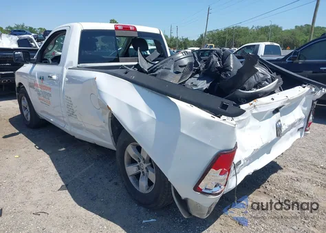 2013 Ram 1500 Slt z USA, uszkodzony, nr VIN 3C6JR6EP2DG503220